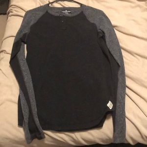 Small American Eagle classic fit long sleeve